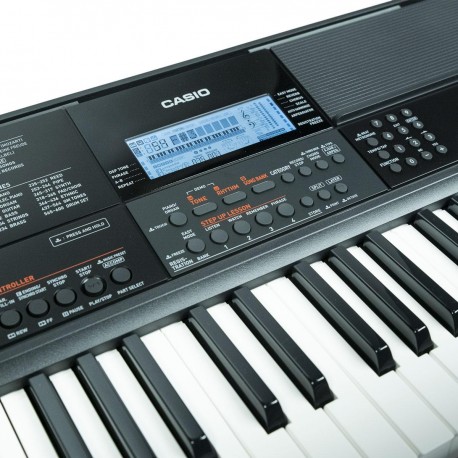 Casio - CT-X700 1